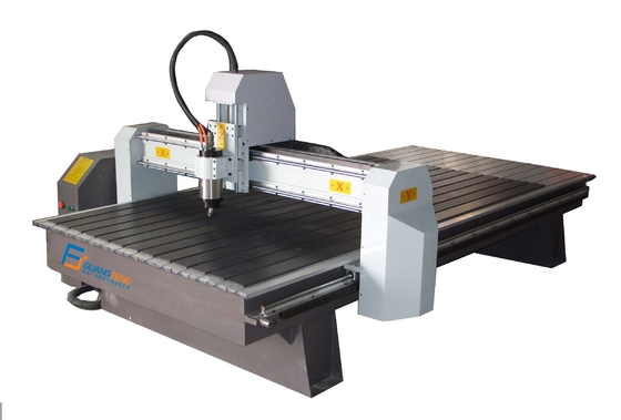 4KW ER40 CNC の木製のルーター、水は木製の切り分ける CNC のルーターを冷却しました
